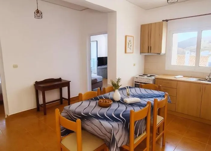 Beachfront Panorama In Kythira Apartment *